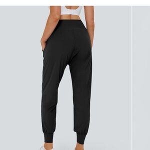 HALARA Women's Black Jogger Pants Petite SZ L NWT